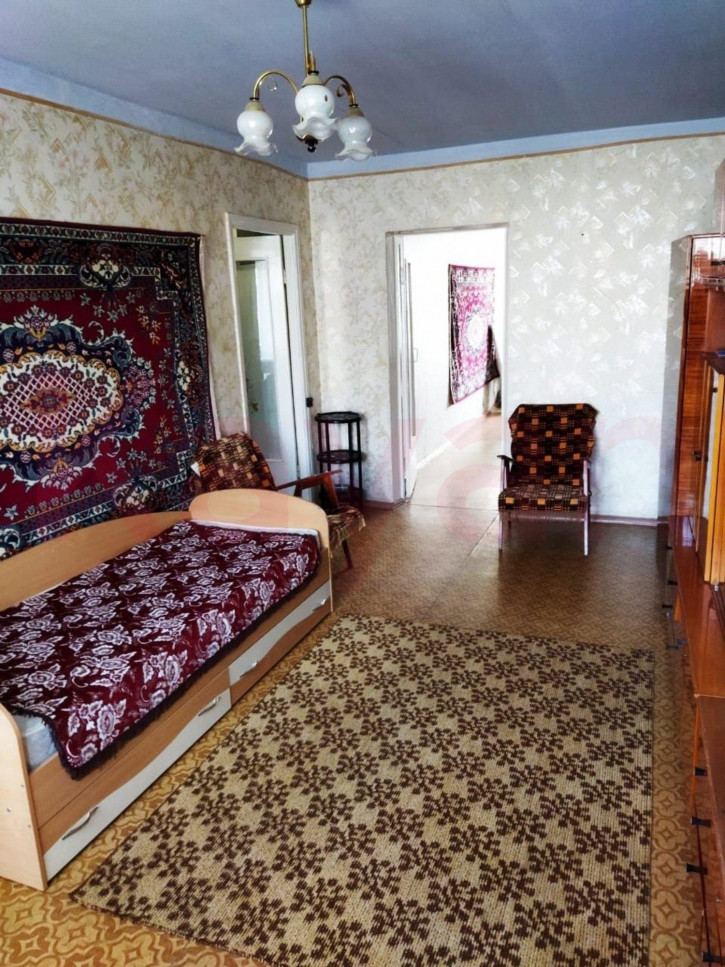 2-комн квартира Куникова ул.