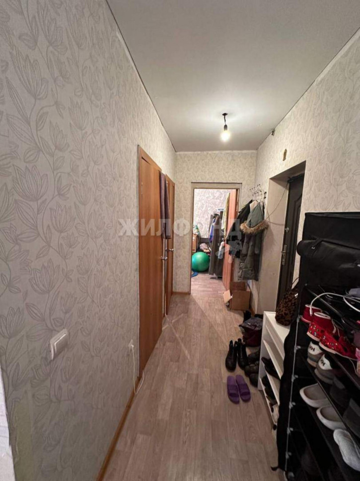 2-комн квартира Убсу-Нурская улица, д.20
