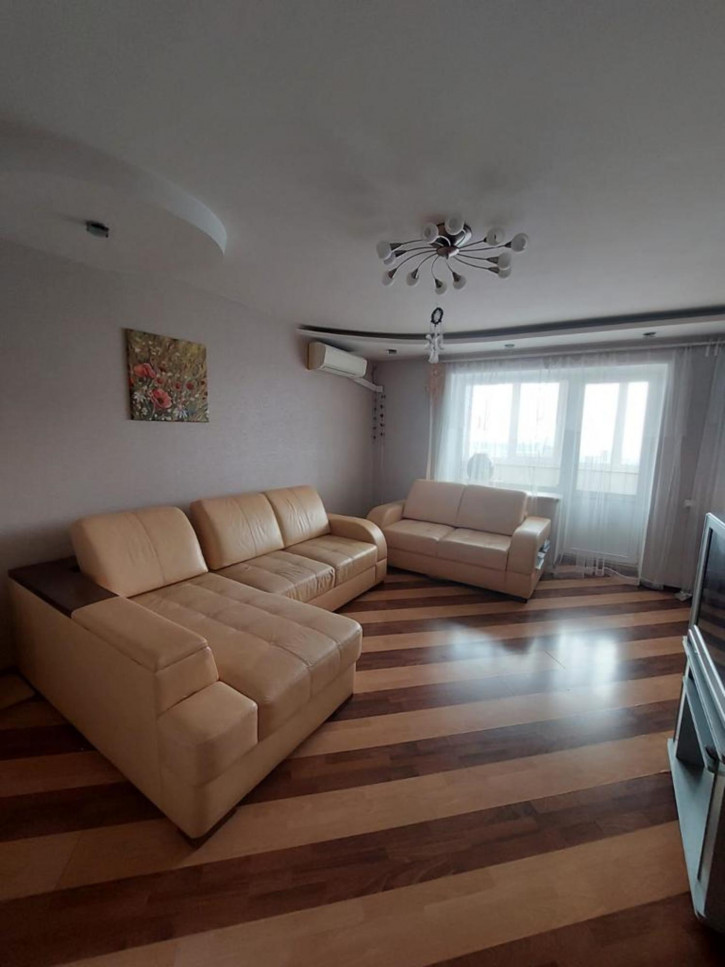 2-комн квартира Достоевского ул, 137