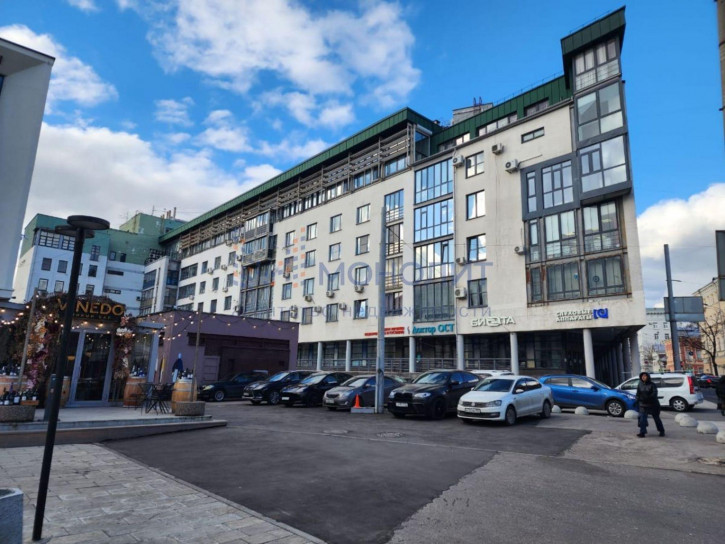 3-комн квартира Варварская ул, 7