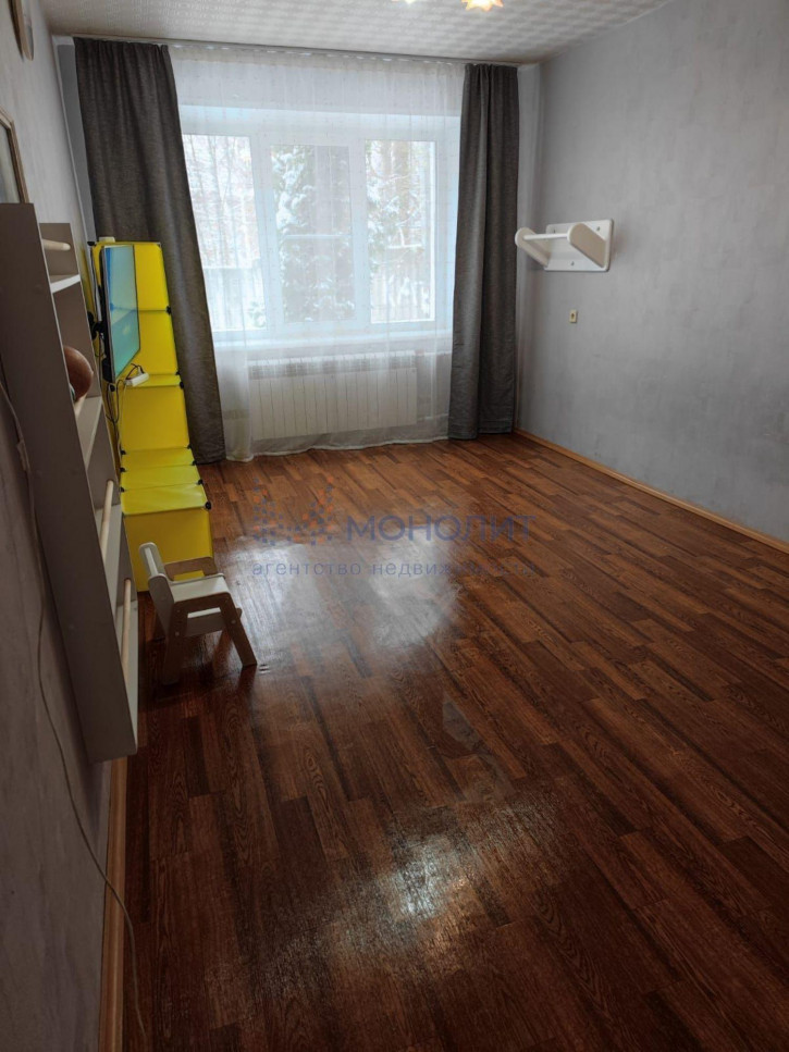3-комн квартира Кащенко ул, 14