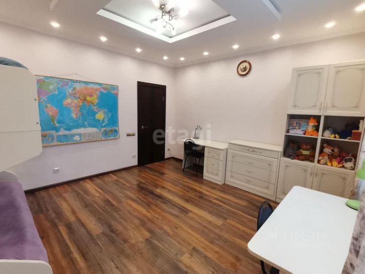 3-комн квартира бульвар Архитекторов, 10