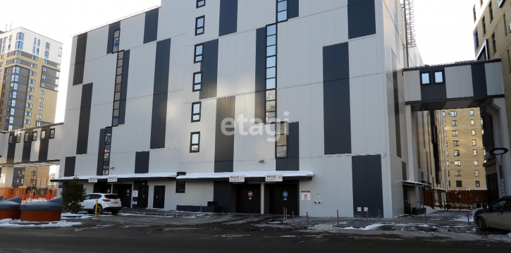Гараж/парковка Газовиков 73 к 2