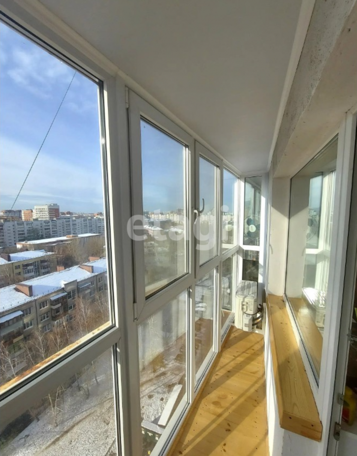 2-комн квартира Республики, 92