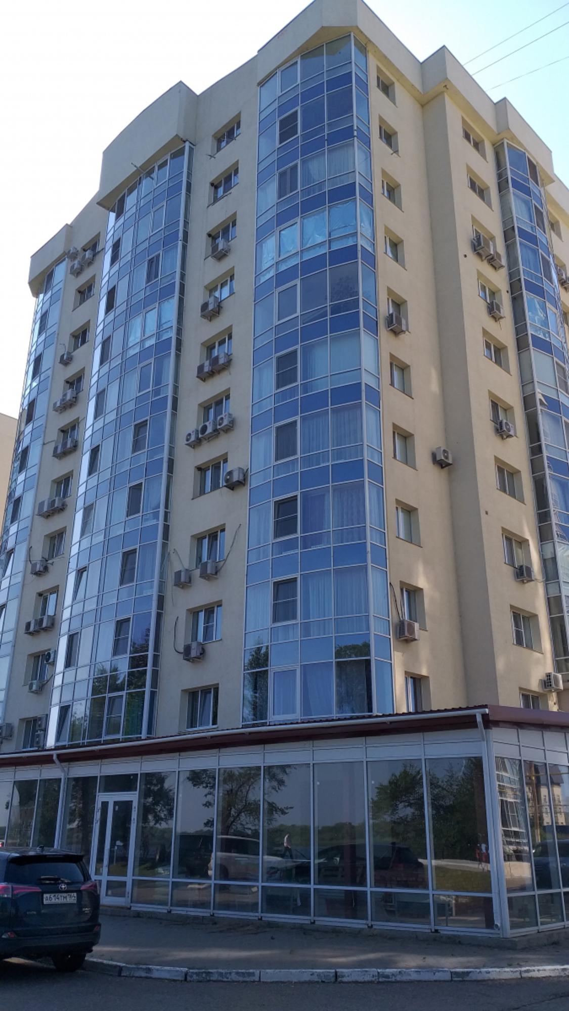 Сдать торговое помещение за 275 500 рублей на наб им генерал-лейтенанта Рудченко М.М., 7