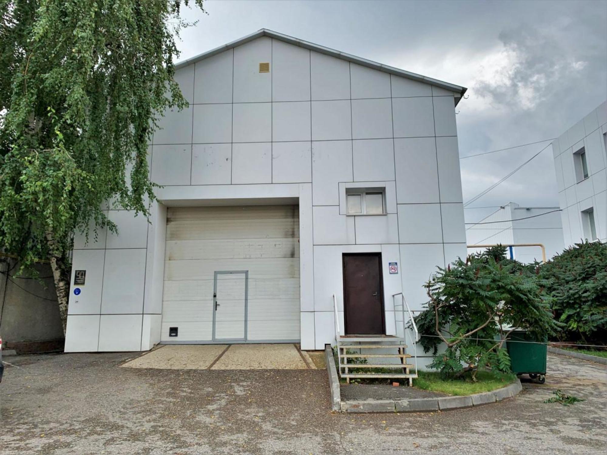 Сдать офис, помещение под офис за 14 300 рублей на ул им Бирюзова С.С.