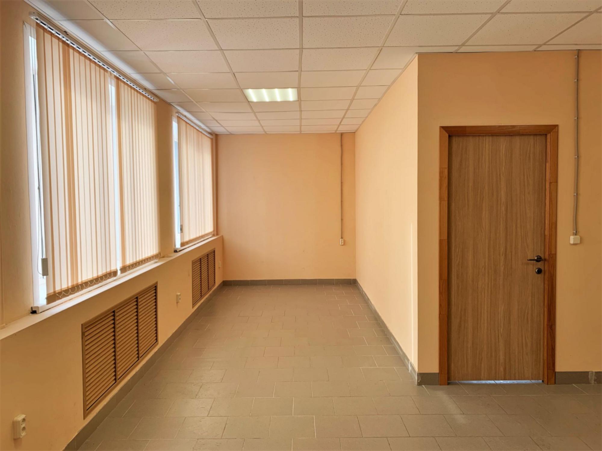 Сдать офис, помещение под офис за 20 000 рублей на Сокурский тракт, 1
