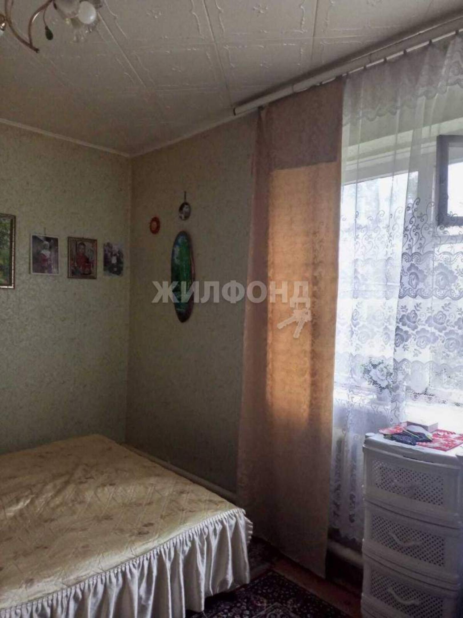 Купить дачу, дом, коттедж за 3 000 000 рублей на Дорожная улица