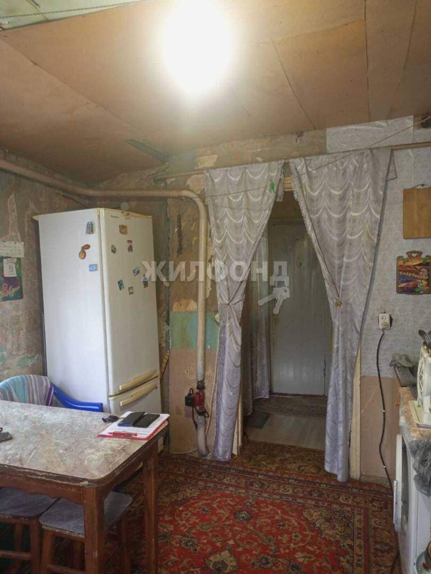 Купить дачу, дом, коттедж за 3 000 000 рублей на Дорожная улица