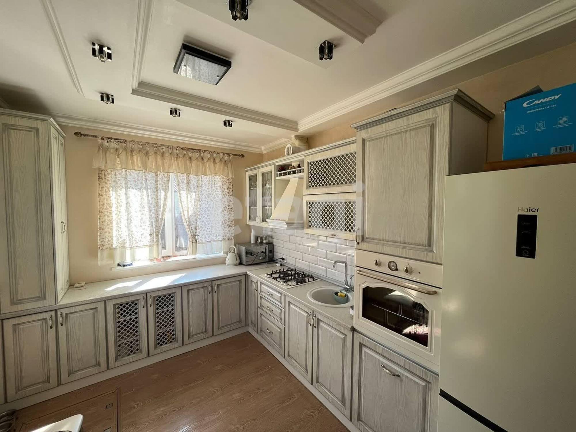 Купить дачу, дом, коттедж за 16 980 000 рублей на Поселковая, 26Б
