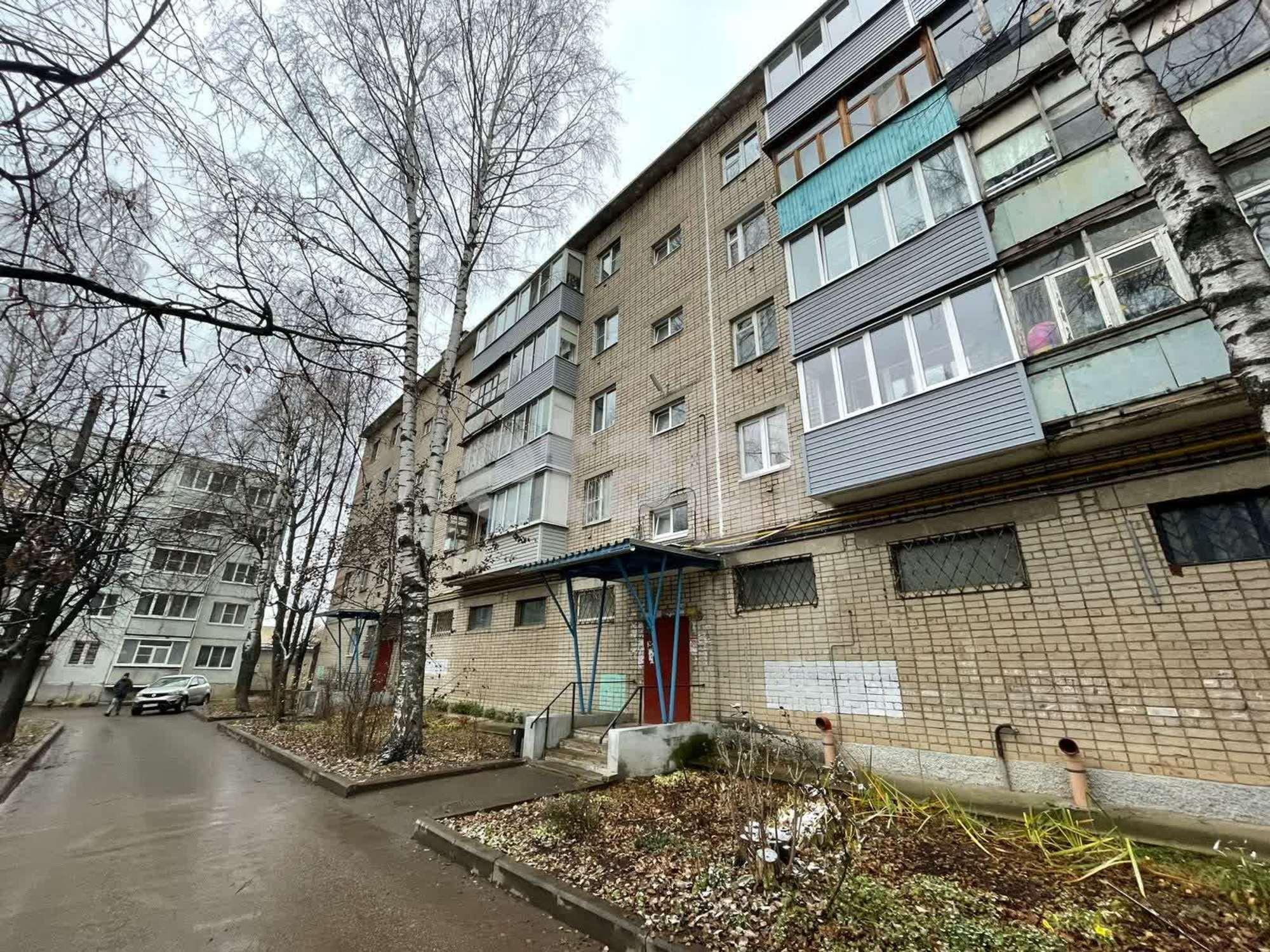 Купить студию за 3 250 000 рублей на Сутырина, 16