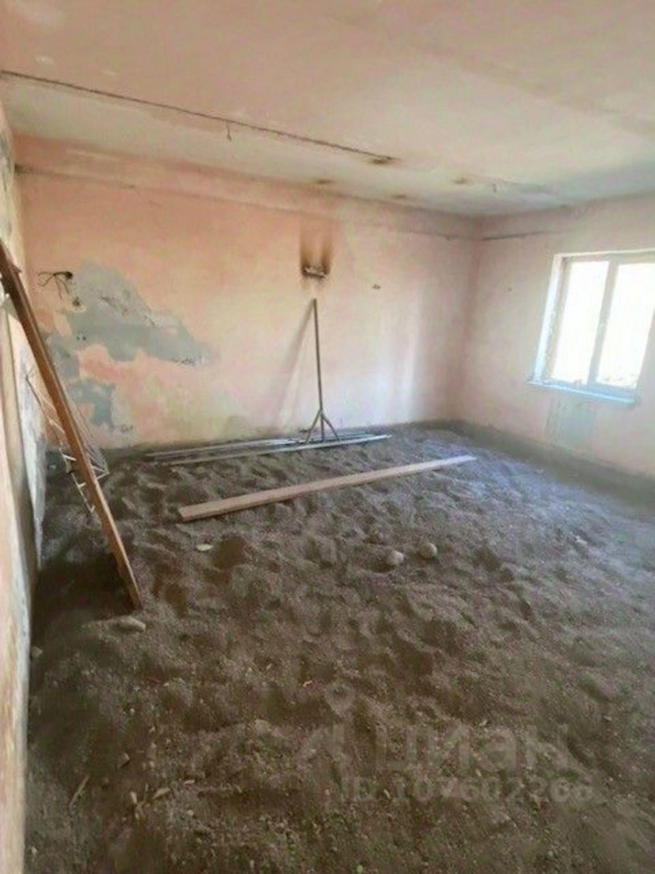 Отдельное здание улица Металлургов, 19,  д. 19