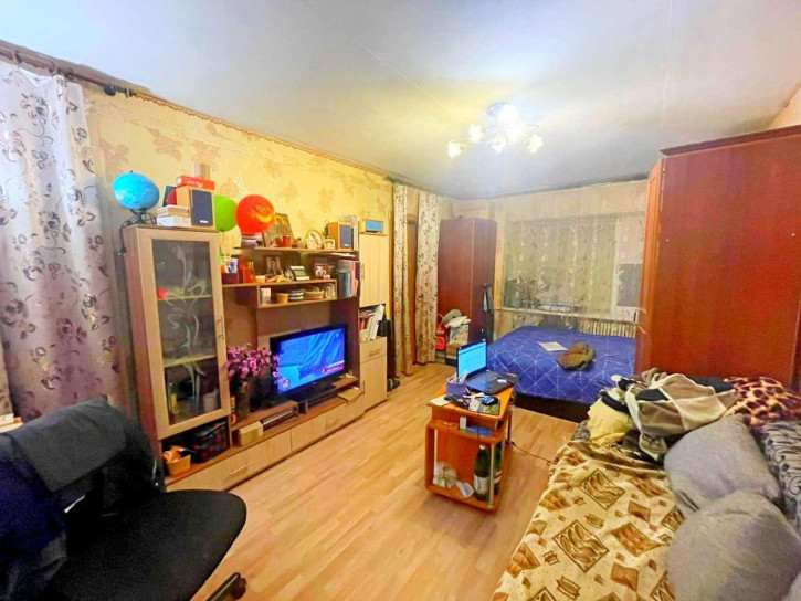 2-комн квартира зеленая, 2