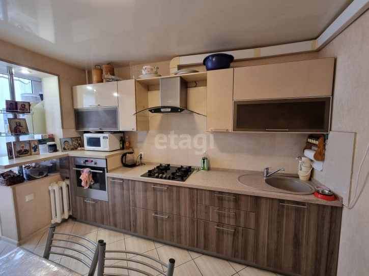 3-комн квартира Студенческий пр., 31