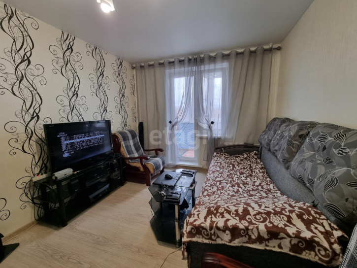3-комн квартира Студенческий пр., 31