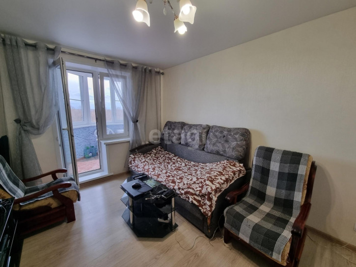 3-комн квартира Студенческий пр., 31