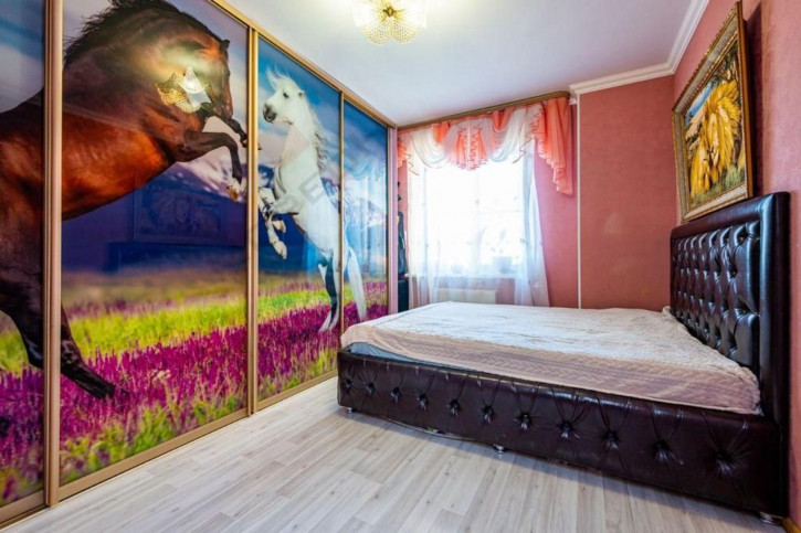 3-комн квартира Гаражный пер, 9