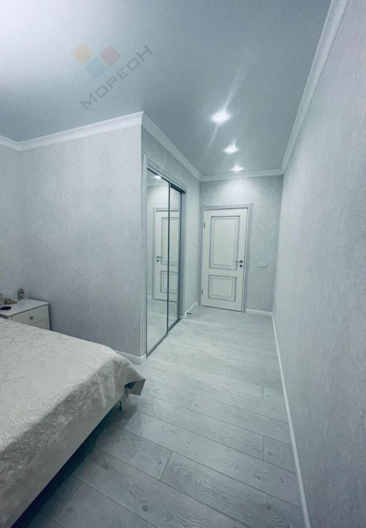 2-комн квартира Автолюбителей ул, 52/5