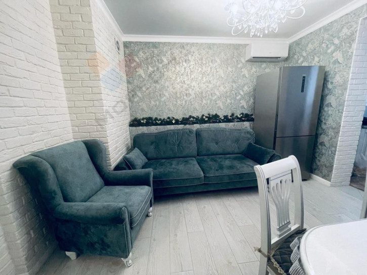 2-комн квартира Автолюбителей ул, 52/5