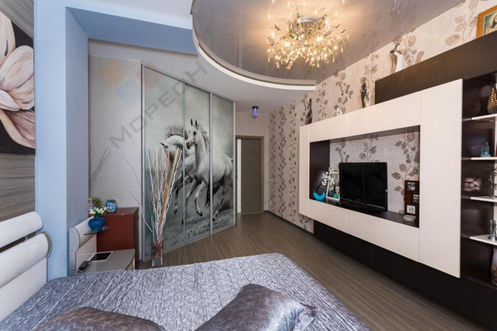 2-комн квартира Чекистов пр-кт, 39