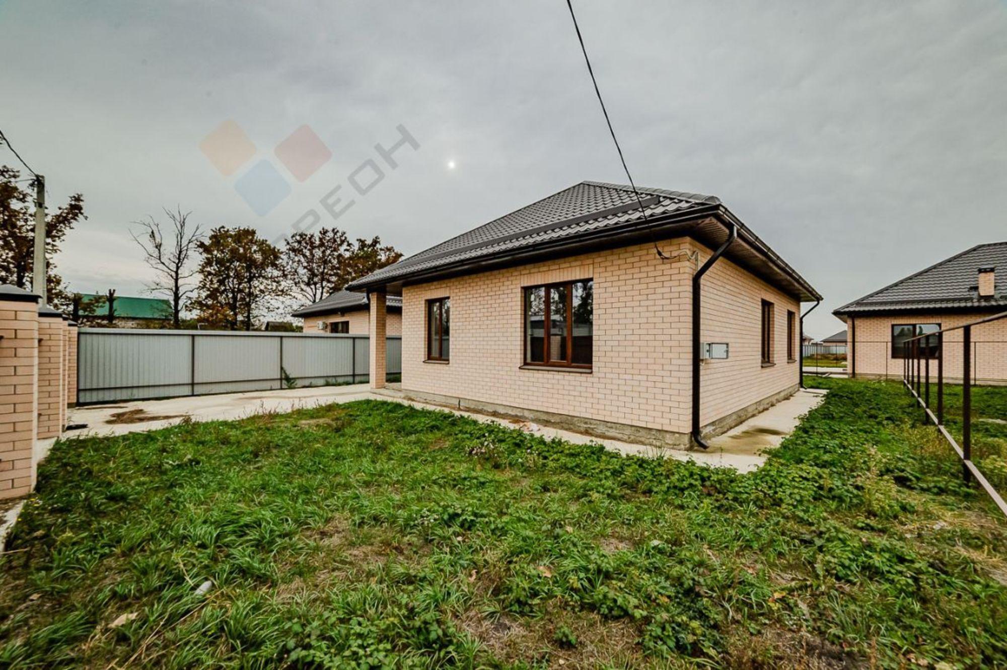 Купить дачу, дом, коттедж за 8 450 000 рублей на Восточный проезд, 8