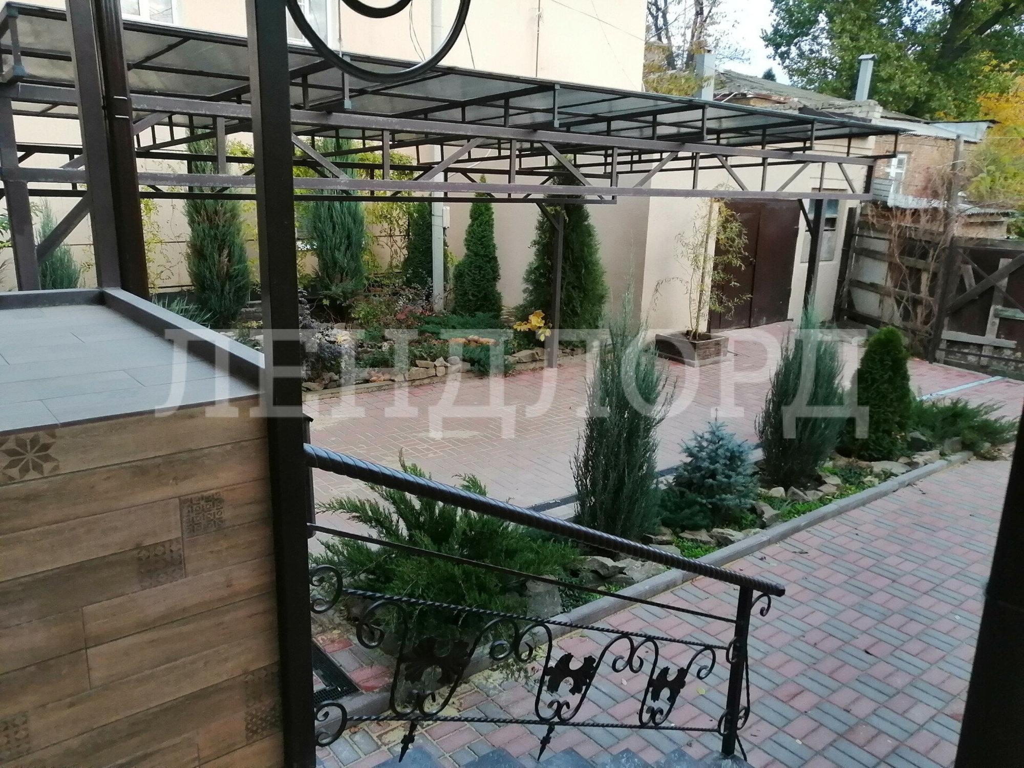 Купить офис, помещение под офис за 18 000 000 рублей на Московская улица