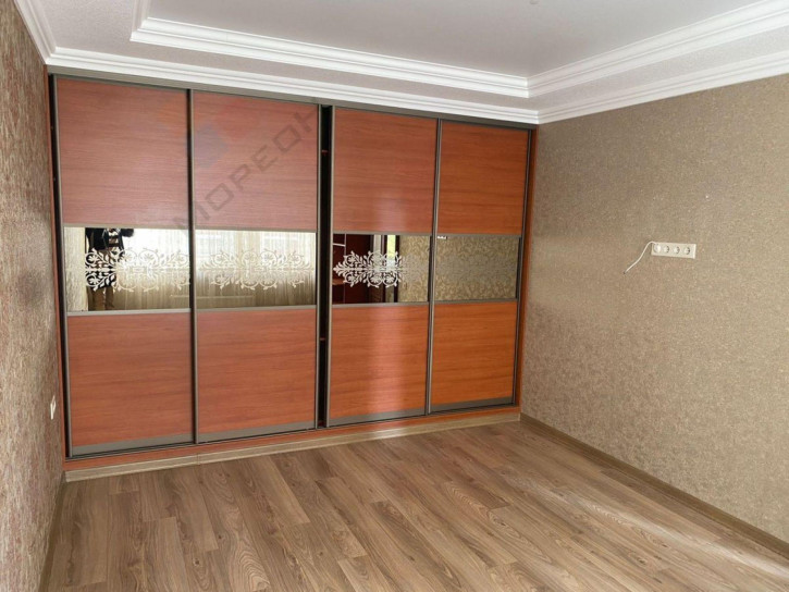 2-комн квартира Гидростроителей ул, 59
