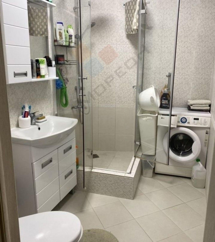 4-комн квартира Героев-Разведчиков ул, 48