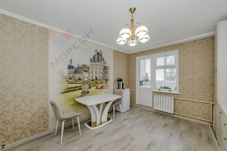 2-комн квартира 9-я Тихая ул, 19