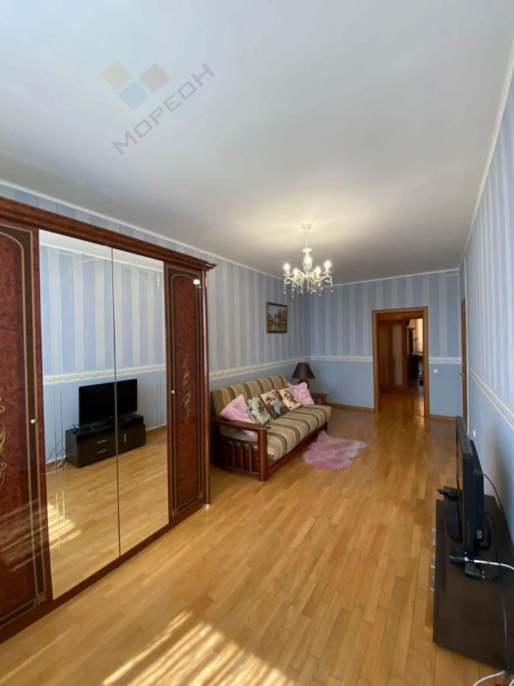 2-комн квартира Тургенева ул, 138/3