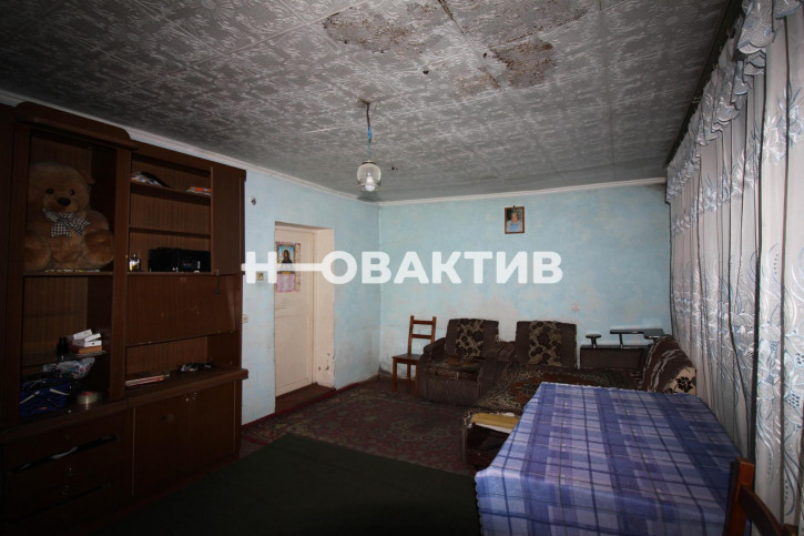 Коттедж/дом Студенческая, 75