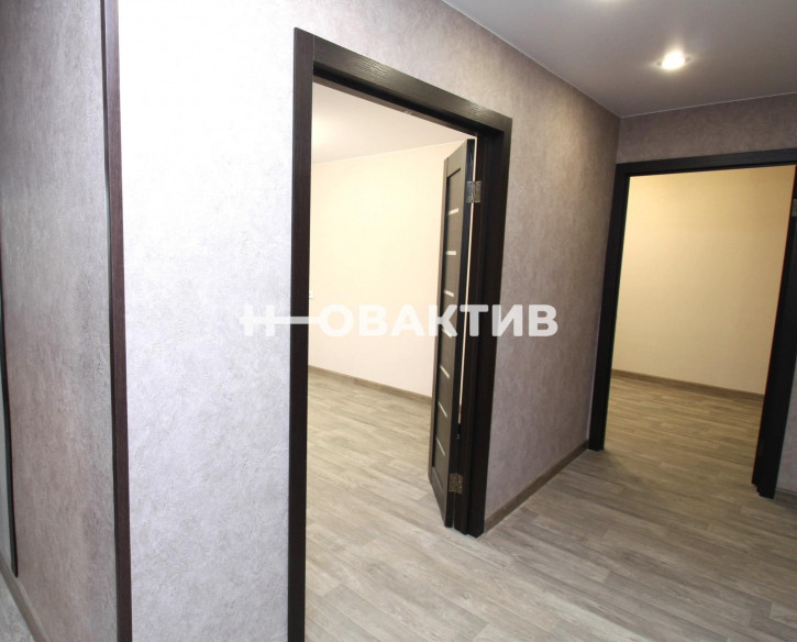 2-комн квартира Сибиряков-Гвардейцев, 44/6