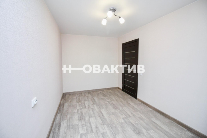 2-комн квартира Сибиряков-Гвардейцев, 44/6