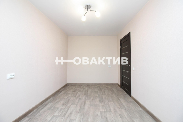 2-комн квартира Сибиряков-Гвардейцев, 44/6