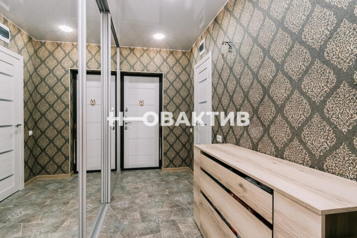 Студия Виктора Шевелёва, 28