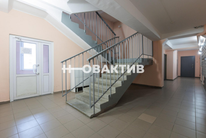 1-комн квартира Михаила Немыткина, 10