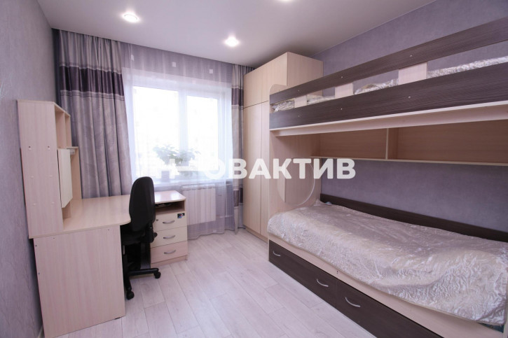 3-комн квартира Ельцовская, 37