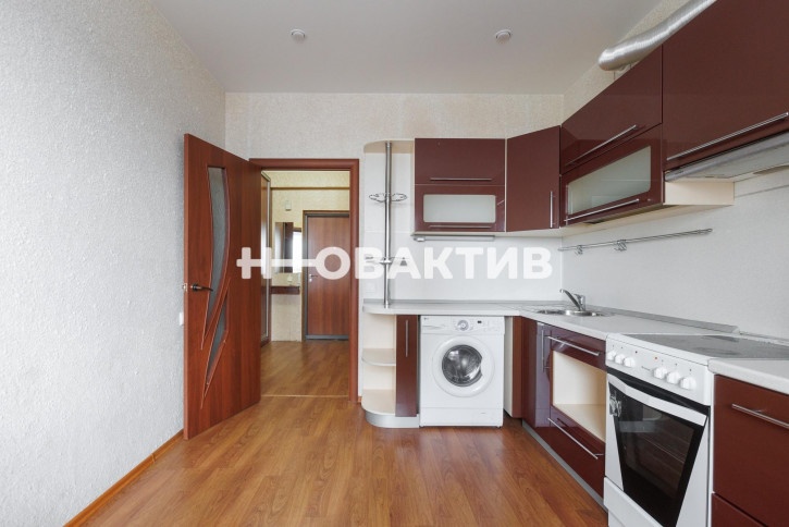 1-комн квартира Михаила Немыткина, 10