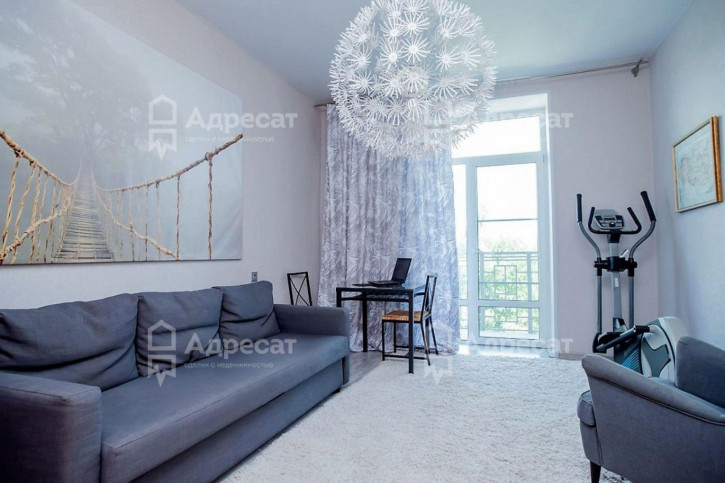 3-комн квартира ул. Петропавловская,  д.87