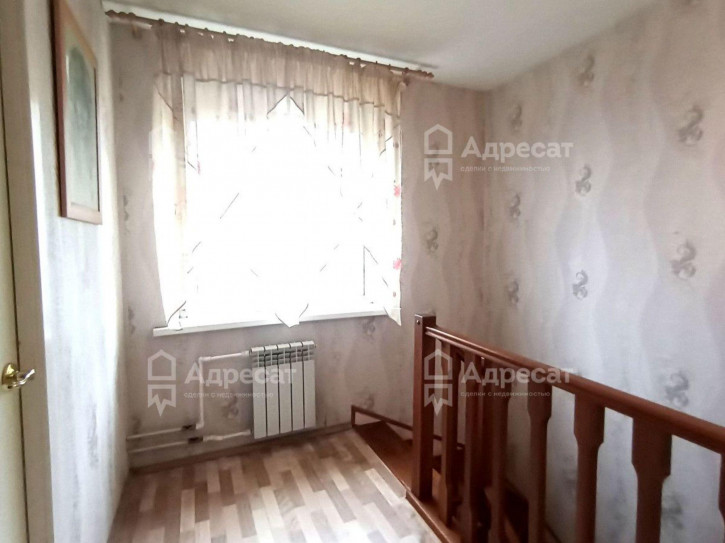 3-комн квартира ул. Шекснинская,  д.26