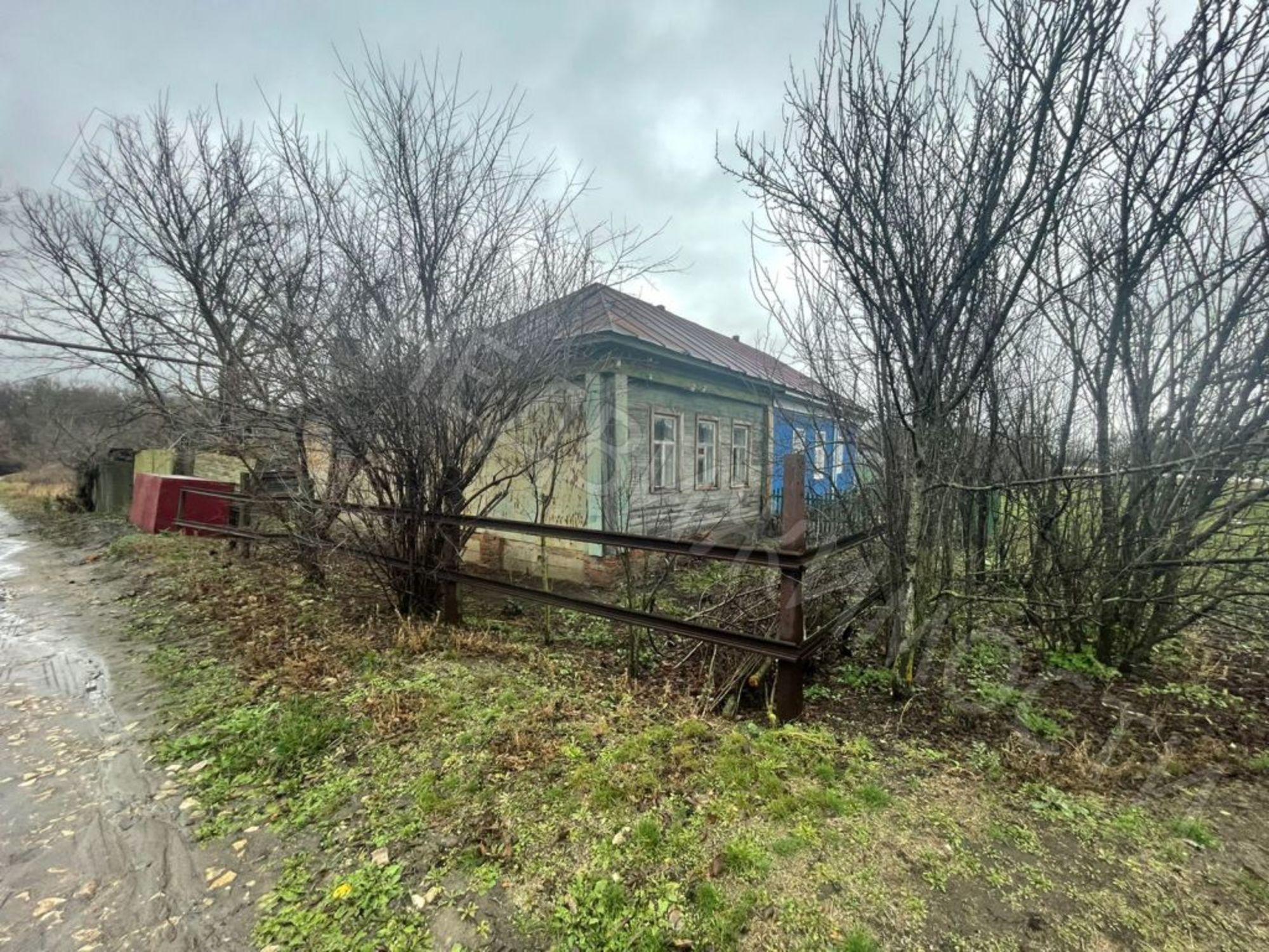 Купить дачу, дом, коттедж за 1 000 000 рублей на Советская, 205