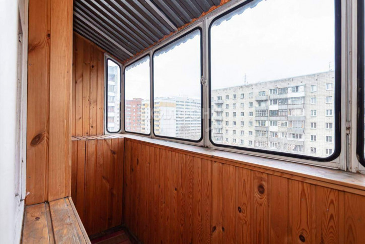 4-комн квартира Троллейная улица, д.9