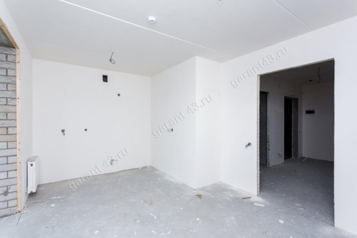 2-комн квартира улица Красной Звезды, 32