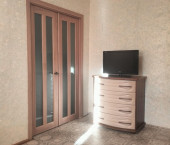 2-комн, 52кв м, этаж 2/5 Надежды, 20