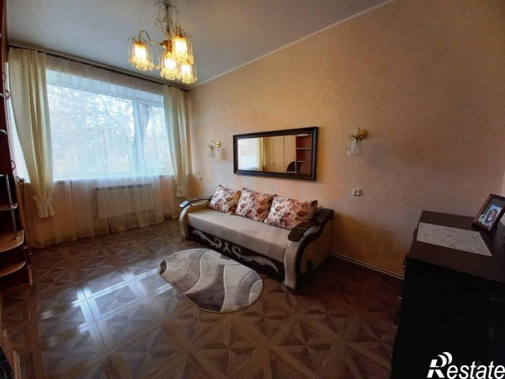 4-комн квартира Спортивная ул., 5