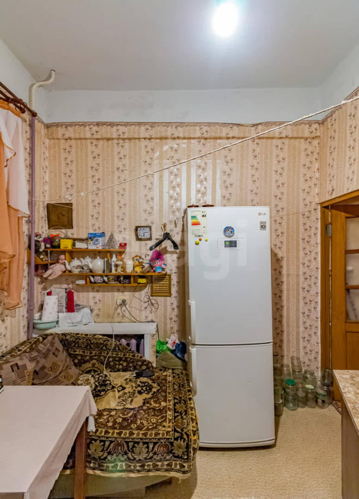 2-комн квартира набережная 6-й Армии, 209