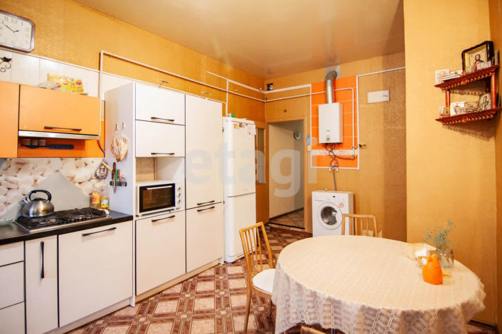 3-комн квартира Пятницкая, 47