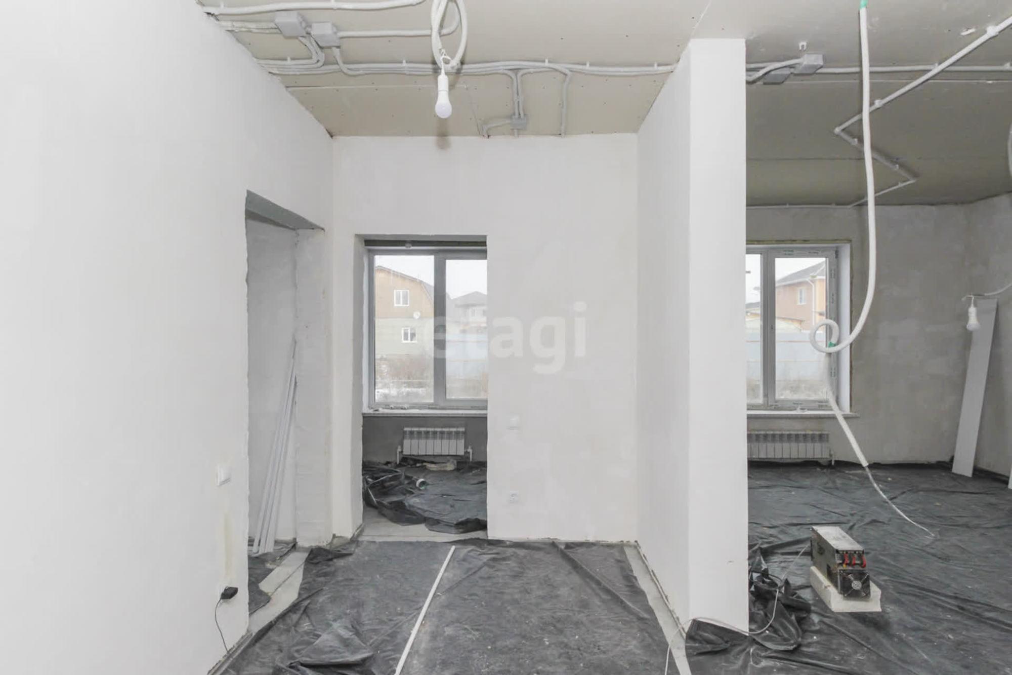 Купить дачу, дом, коттедж за 10 200 000 рублей на Новоселов, 36