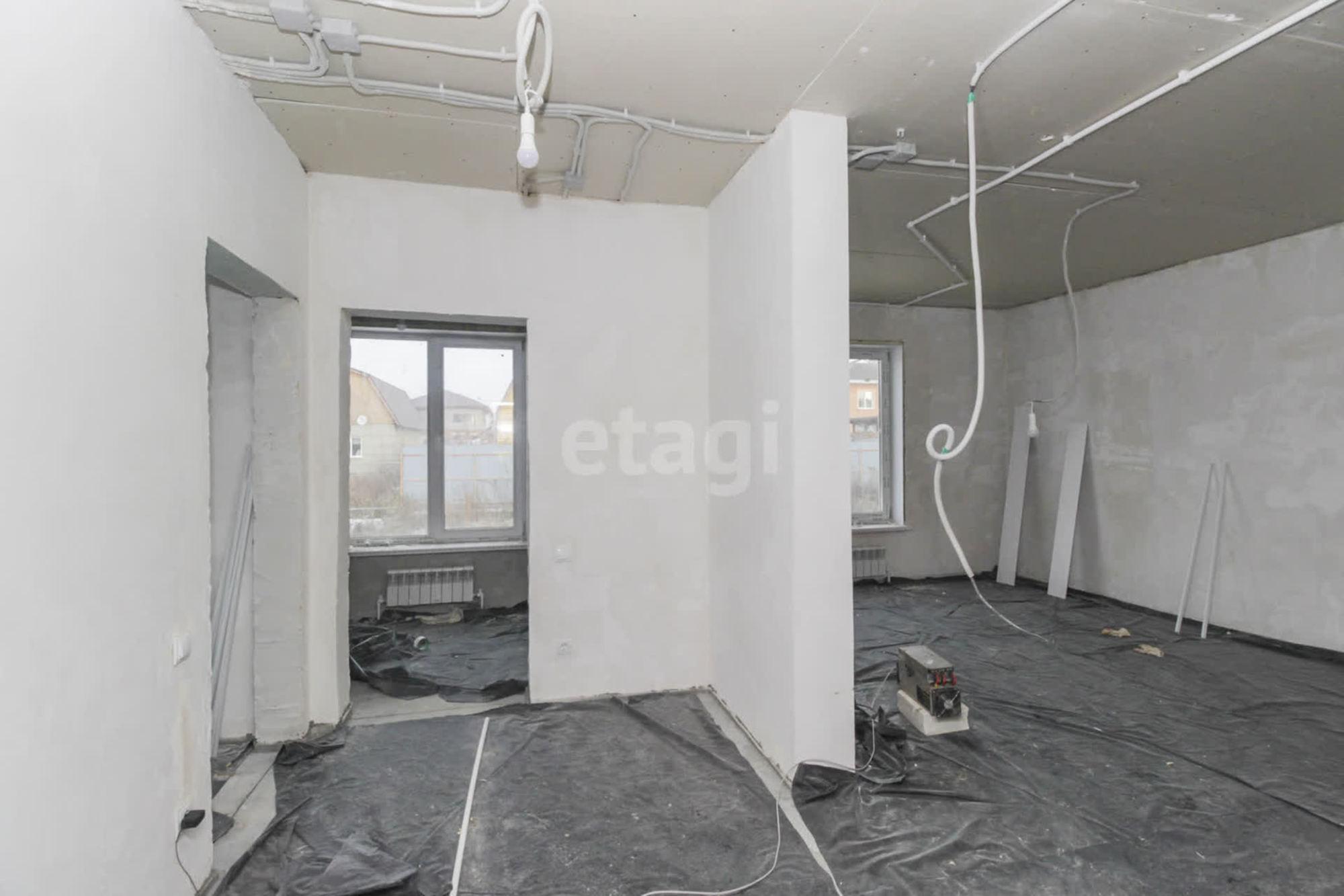 Купить дачу, дом, коттедж за 10 200 000 рублей на Новоселов, 36