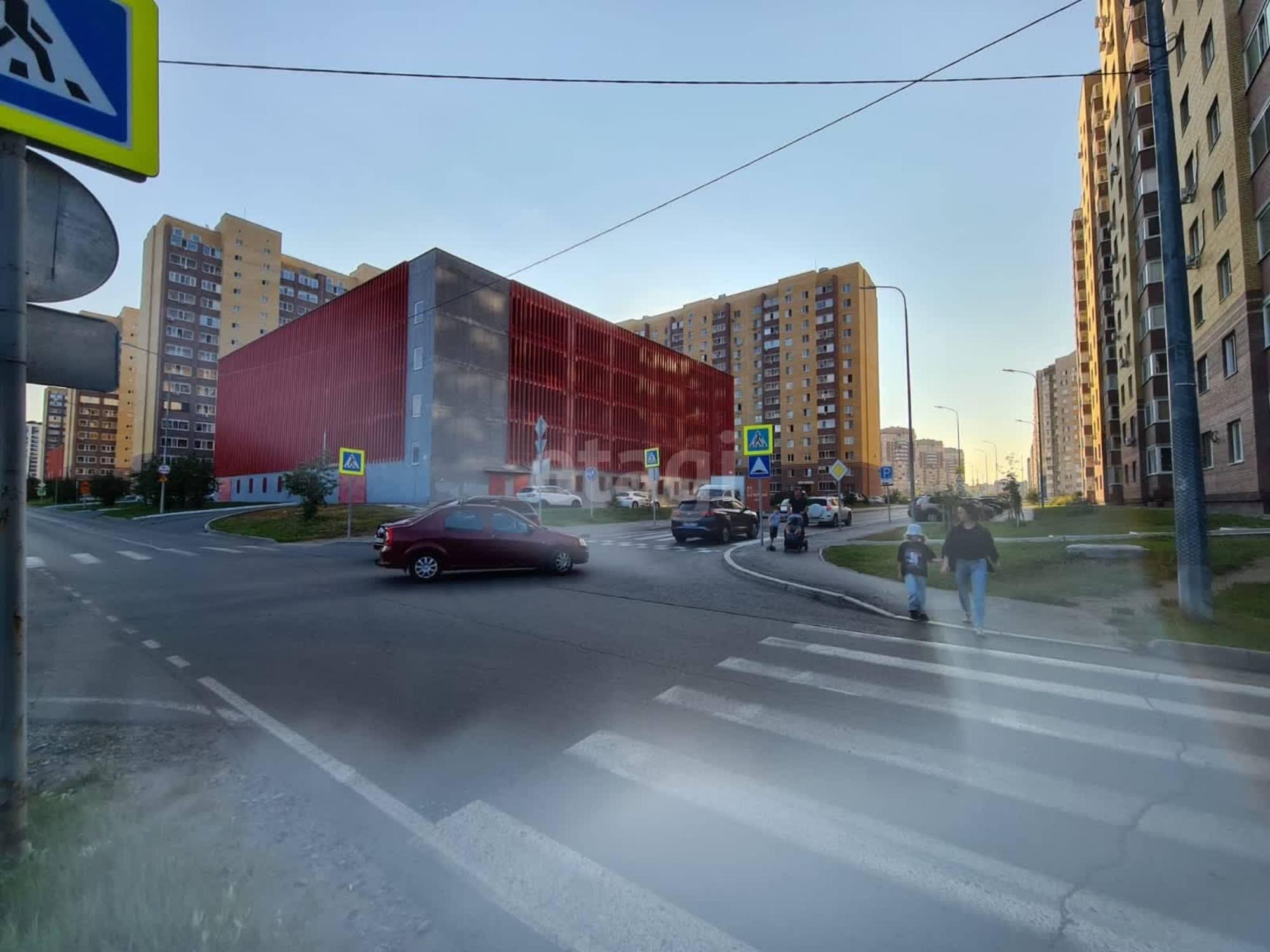 Купить торговое помещение за 9 755 000 рублей на Линейная 13
